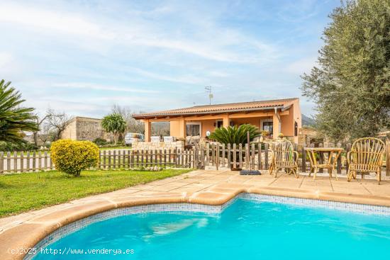 Finca rústica de tres habitaciones con piscina en Inca. - BALEARES