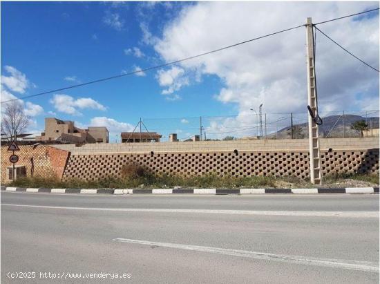 TERRENO URBANIZABLE EN AGOST - ALICANTE