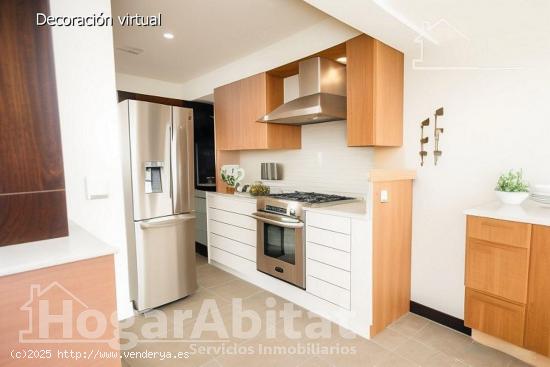 AMPLIA CASA PARA HACER A TU GUSTO DESDE 0 CON TERRAZA JUNTO A LA PLAZA Mª AGUSTINA - CASTELLON