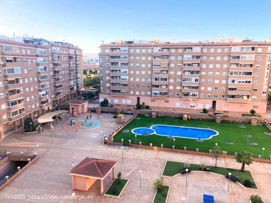  ¡¡¡ VIVIENDA CON VISTAS PANORÁMICAS , URBANIZACIÓN, JUNTO AL PARQUE LO TORRENT !!! - ALICANTE 