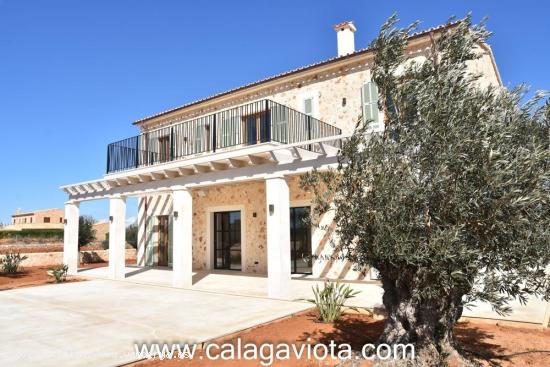 Villa de lujo en Es Llombards - BALEARES