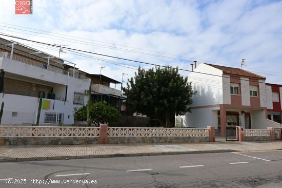 DUPLEX DE 3 DORMITORIOS TAN SOLO 150 METROS DE LA PLAYA DE LOS NAREJOS - MURCIA