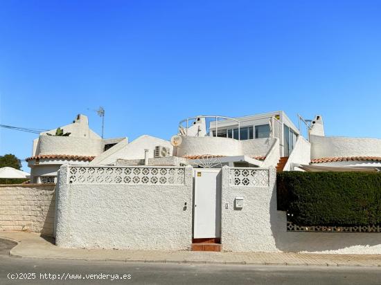  BONITO BUNGALOW EN CAMPELLO CERCA DE LA PLAYA - ALICANTE 