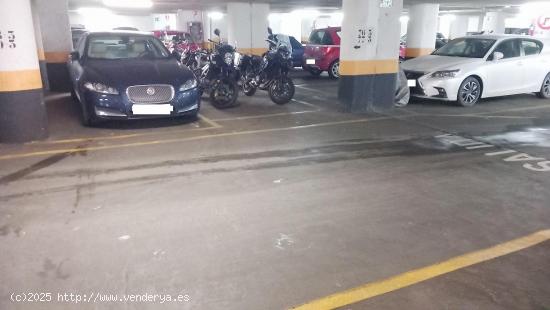 PLAZAS DE GARAJE DE GRAN TAMAÑO EN PARKING EDIFICIO GALAXIA - MADRID