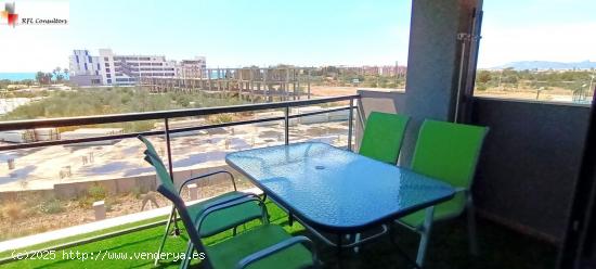 BONITO APARTAMENTO CON GRAN TERRAZA - CASTELLON