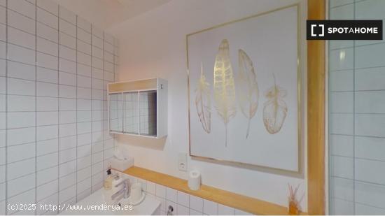 Apartamento de 2 dormitorios en alquiler en Madrid - MADRID