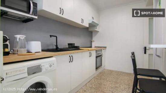 Piso de 3 habitaciones en alquiler en Valencia - VALENCIA