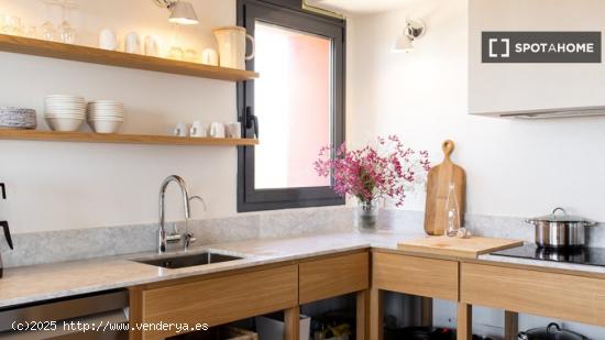 Se alquila habitación en un Coliving en Vallvidrera, Barcelona - BARCELONA