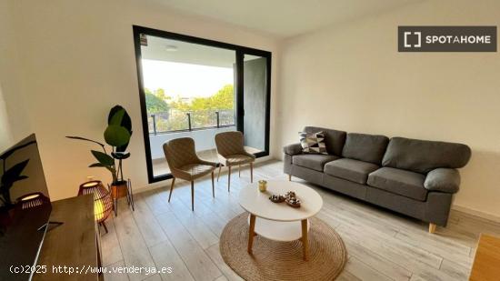 Apartamento de 3 habitaciones en alquiler en Quatre Carreres - VALENCIA