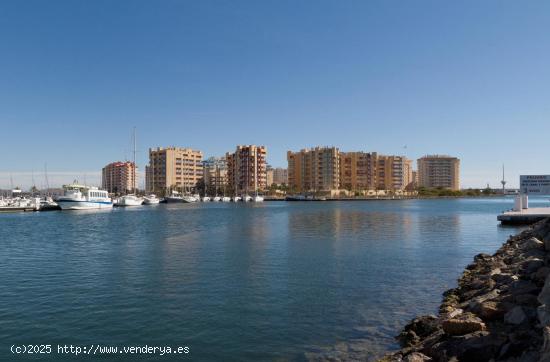 Se Vende en La Manga del Mar Menor - MURCIA