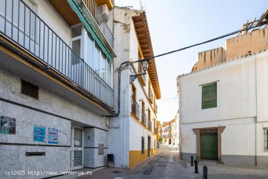 FABULOSA CASA EN EL CENTRO DE ALHENDIN - GRANADA