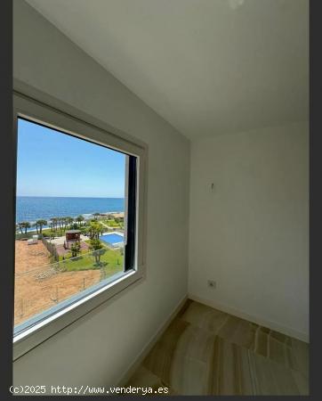 APARTAMENTO CON VISTAS AL MAR EN PRIMERA LÍNEA DE PUNTA PRIMA - BALEARES