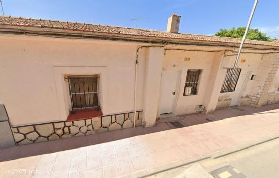 Se vende casa OKUPA en Torre-Pacheco (Murcia). - MURCIA