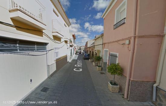 Se vende casa OKUPA en Totana (Murcia). - MURCIA