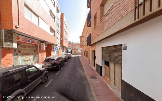 Se vende piso OKUPA en Santomera (Murcia). - MURCIA