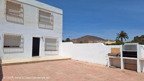  Descubre la Vida Costera: Chalet Adosado en Mojácar.  - ALMERIA