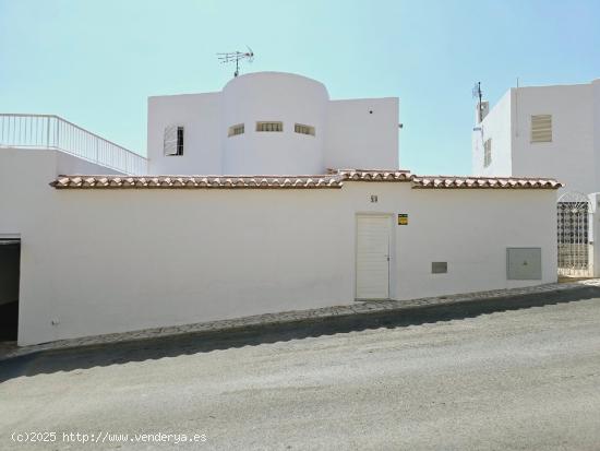 Tu Refugio Costero Ideal en El Calón - ALMERIA