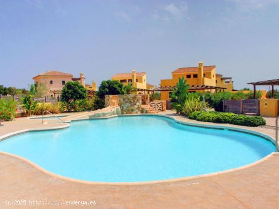  Paraíso de Golf y Jardín: Una Villa de Ensueño en Desert Springs.  - ALMERIA