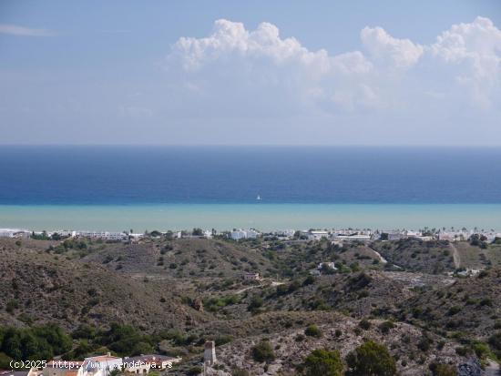 Disfruta del Sol y las Vistas en Este Ático en Mojácar. - ALMERIA