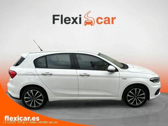 Fiat Tipo 1.4 16v Easy 70kW (95CV) gasolina 5p. - Salamanca