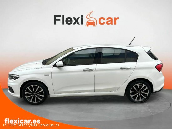 Fiat Tipo 1.4 16v Easy 70kW (95CV) gasolina 5p. - Salamanca