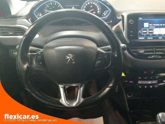 Peugeot 2008 Allure 1.2 PureTech 81KW (110CV) S&S - Reocín