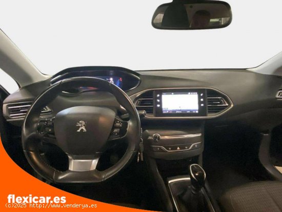 Peugeot 308 5p Active Pack PureTech 110 S&S - Puerto de Sagunto