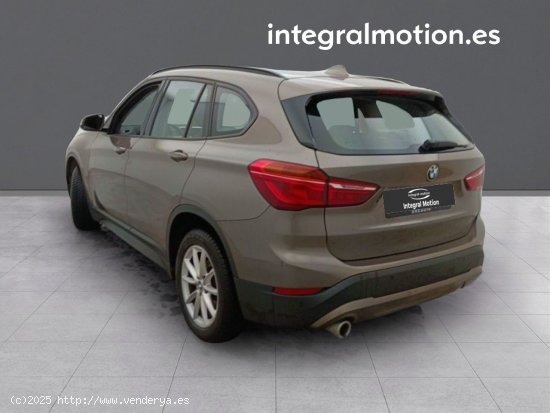 BMW X1 sDrive16d A - TRANSITO