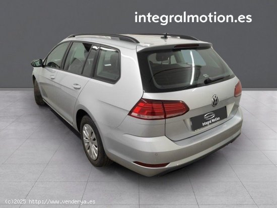 Volkswagen Golf Advance 1.6 TDI 85kW (115CV) Variant - TRANSITO