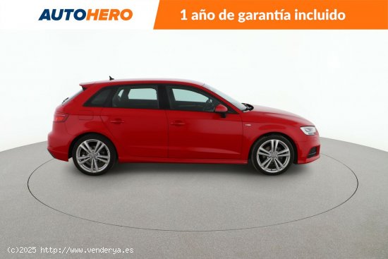 Audi A3 35 TFSI S Line - 