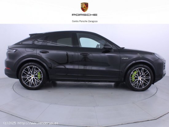 Porsche Cayenne E - Hybrid Coupe - Zaragoza