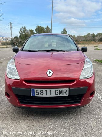 Renault Clio 1.2 i 75 Hatchback 16V eco2 75 cv - 