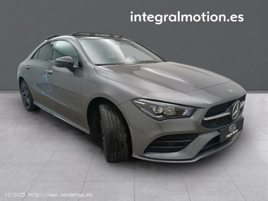 Mercedes CLA CLA 250 e AMG Line - 