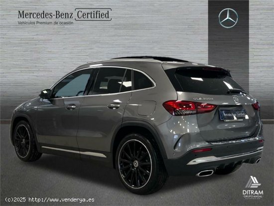 Mercedes GLA 200 D 4MATIC - 