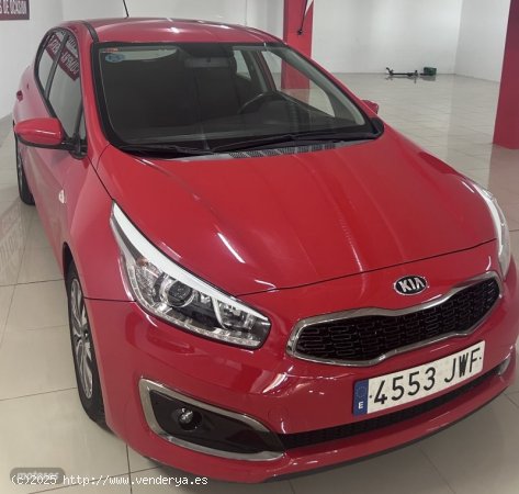 Kia Ceed 1400 100 CV DRIVE de 2017 con 68.634 Km por 12.900 EUR. en Tenerife