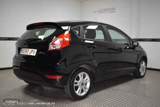 Ford Fiesta 1.25i de 2016 con 108.000 Km por 8.500 EUR. en Valencia