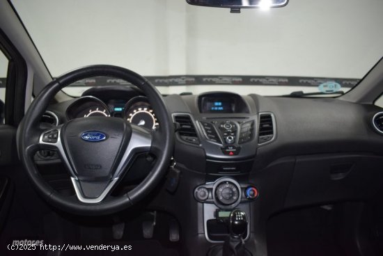 Ford Fiesta 1.25i de 2016 con 108.000 Km por 8.500 EUR. en Valencia