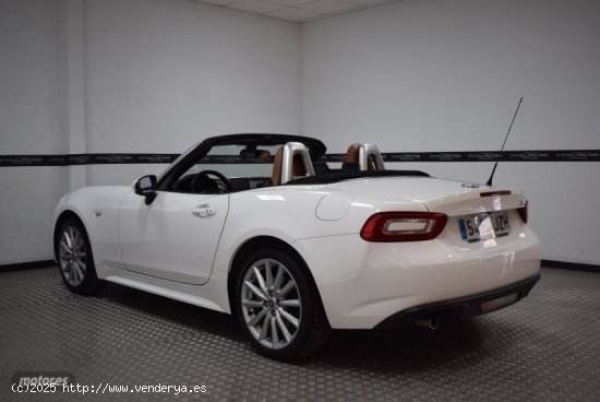 Fiat 124 Spider Spider de 2017 con 92.000 Km por 19.500 EUR. en Valencia