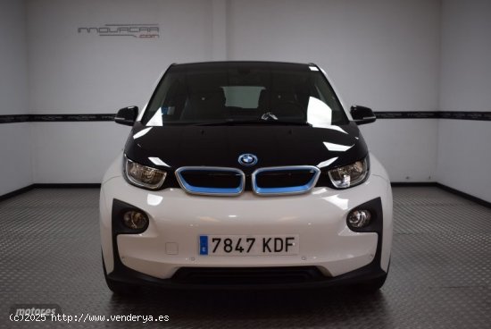 BMW i3 aut de 2017 con 76.000 Km por 15.900 EUR. en Valencia