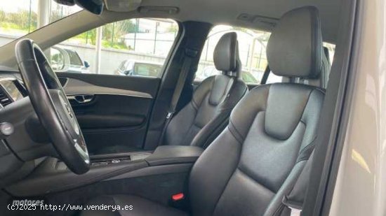 Volvo XC 90 XC90 B5 (D5) AWD Momentum 7 asientos de 2019 con 88.000 Km por 40.500 EUR. en Guipuzcoa