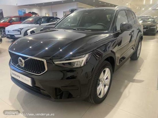 Volvo XC40 Core, B3 Mild Hybrid, Gasolina de 2024 con 30.300 Km por 32.950 EUR. en Navarra