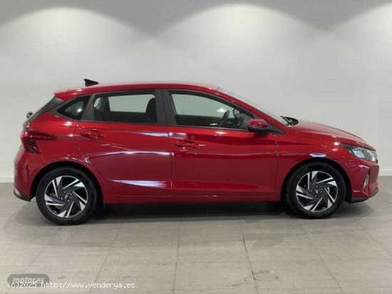 Hyundai i20 1.2 MPI Klass de 2022 con 56.900 Km por 14.200 EUR. en Barcelona