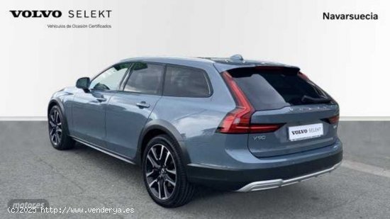 Volvo V 90 V90 Cross Country Ultimate, B5 (diesel) AWD, Diesel de 2022 con 64.203 Km por 53.900 EUR.