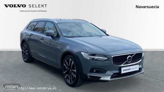 Volvo V 90 V90 Cross Country Ultimate, B5 (diesel) AWD, Diesel de 2022 con 64.203 Km por 53.900 EUR.