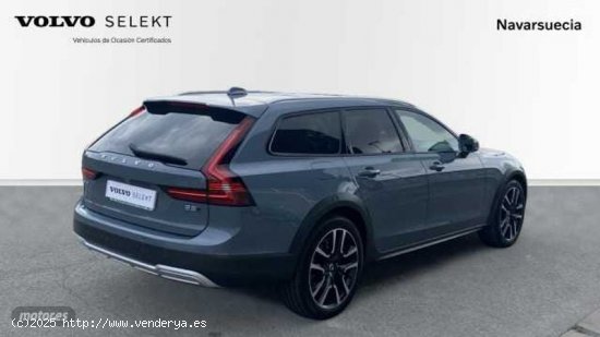 Volvo V 90 V90 Cross Country Ultimate, B5 (diesel) AWD, Diesel de 2022 con 64.203 Km por 53.900 EUR.