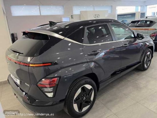 Hyundai Kona Electric Tecno 2C 204 de 2024 con 8.000 Km por 35.900 EUR. en Cuenca