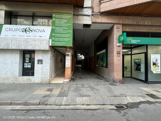  Plaza de parking en centro de Gandía en el Paseo Germanias nº35 - VALENCIA 