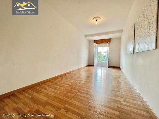 SE VENDE APARTAMENTO EN CASCO HISTORICO.  IDEAL INVERSION ALQUILER VACACIONAL. REF. 7187 - ORENSE