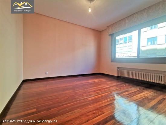 SE VENDE PISO DE 150 M2 ÚTILES (CON GARAJE) EN EL PARQUE DE SAN LÁZARO DE OURENSE. REF. 7203 - ORE