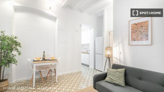 Moderno apartamento en alquiler en el barrio del Born de Barcelona - BARCELONA